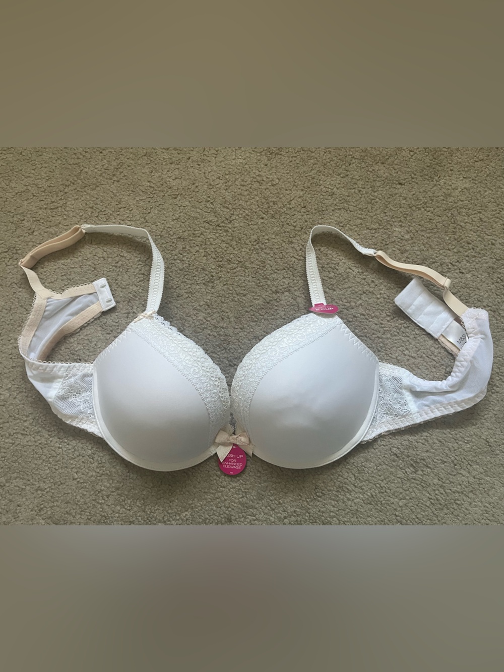 New With Tags M & S Marks & Spencer white Push Up Bra Size 38B